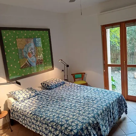 Bright With Garden And Sea-view Terrace 公寓 马达莱纳