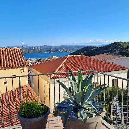 Apartman Bright With Garden And Sea-view Terrace