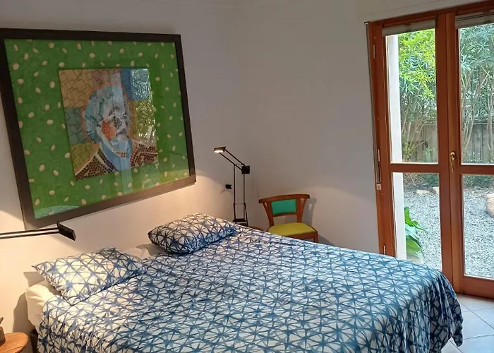 Bright With Garden And Sea-view Terrace Apartman La Maddalena