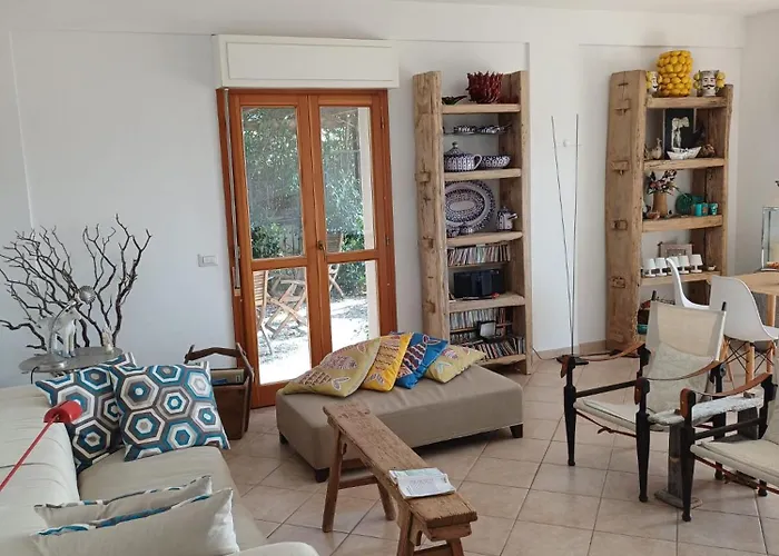 Apartman Bright With Garden And Sea-view Terrace La Maddalena