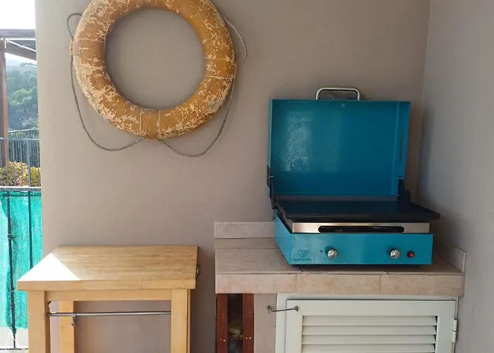 Bright With Garden And Sea-view Terrace Apartment La Maddalena (Sassari)